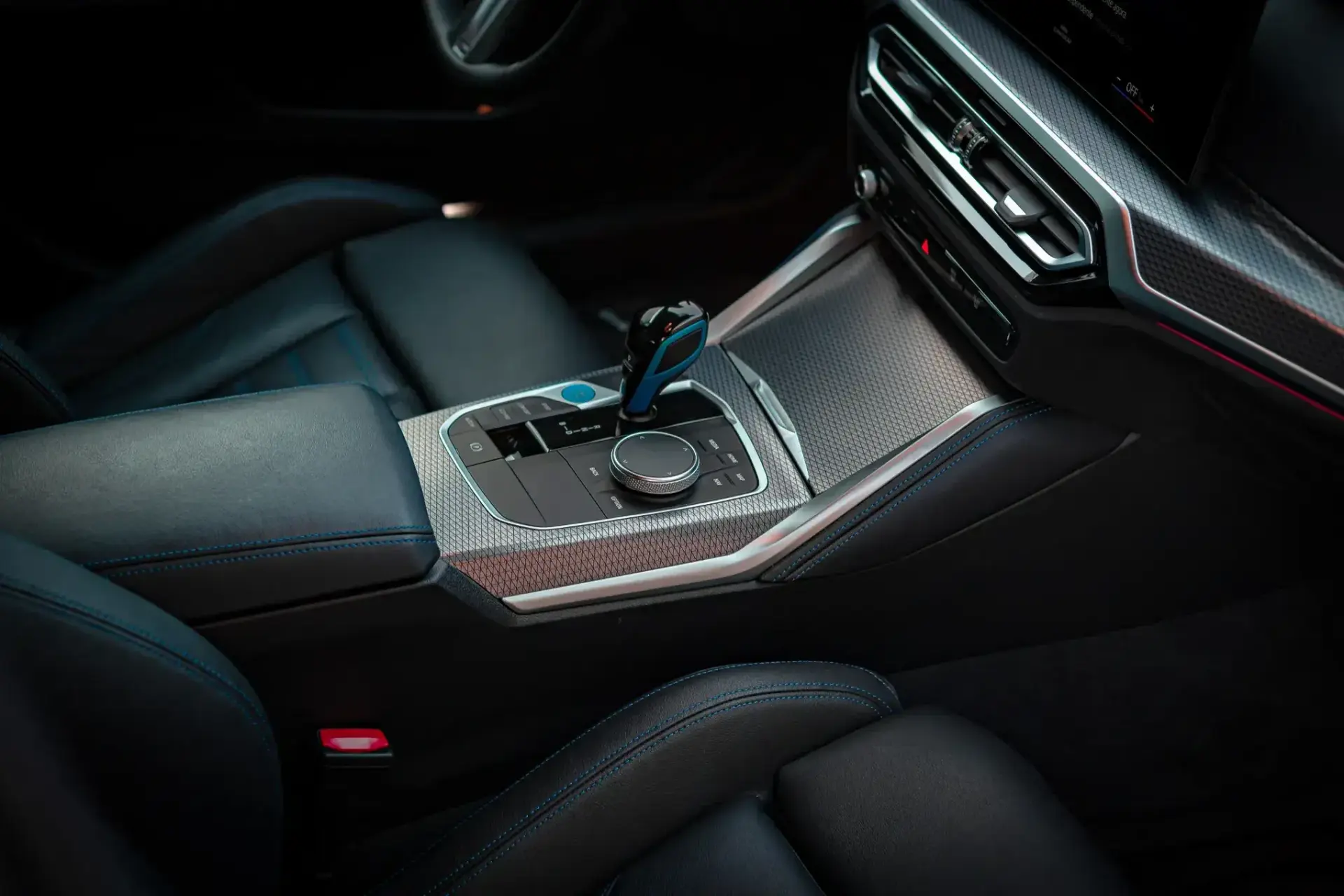 BMW i4 eDrive40 Pack Desportivo M 42