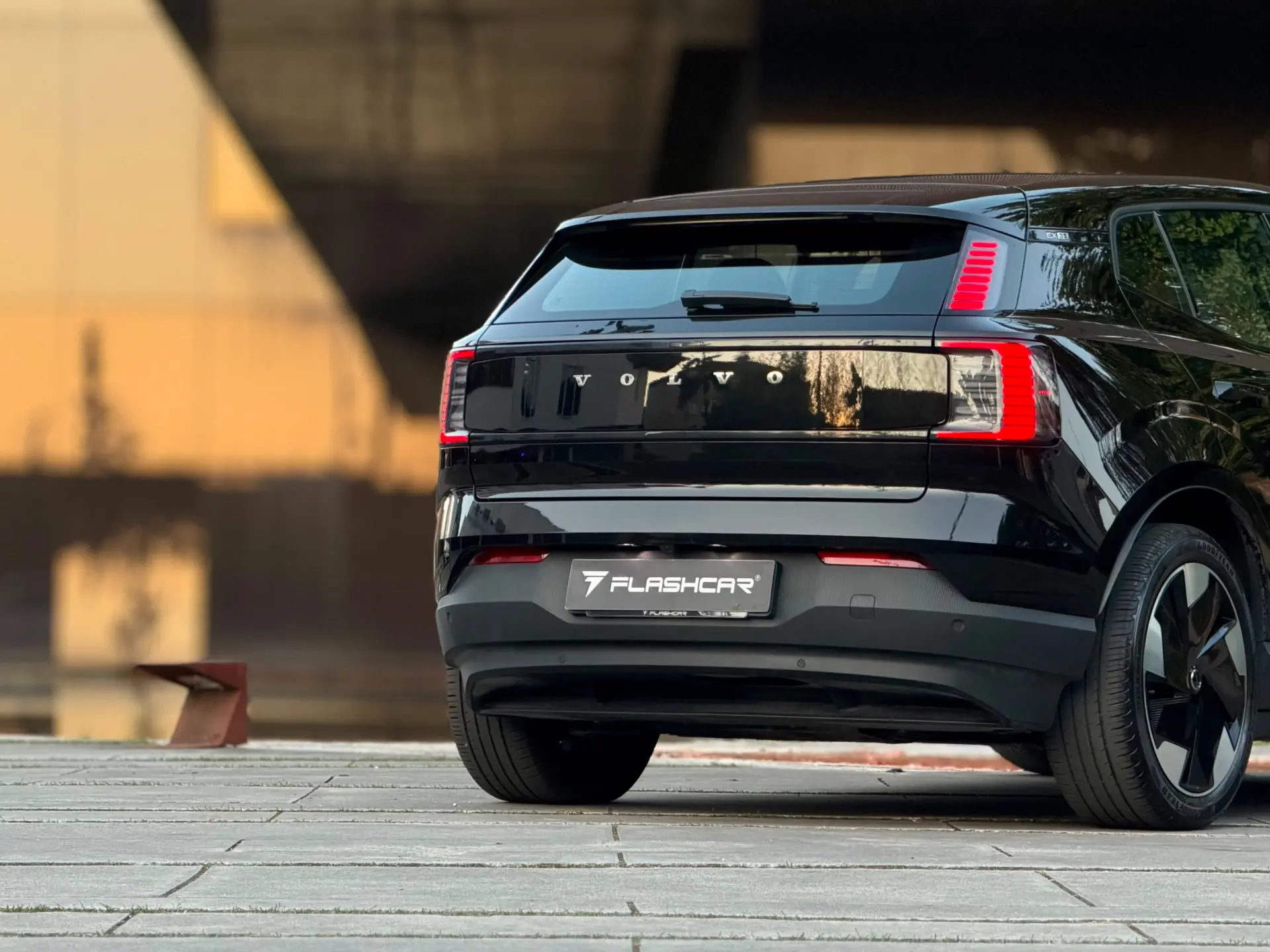 Volvo EX30 Twin Motor Performance AWD Plus 36