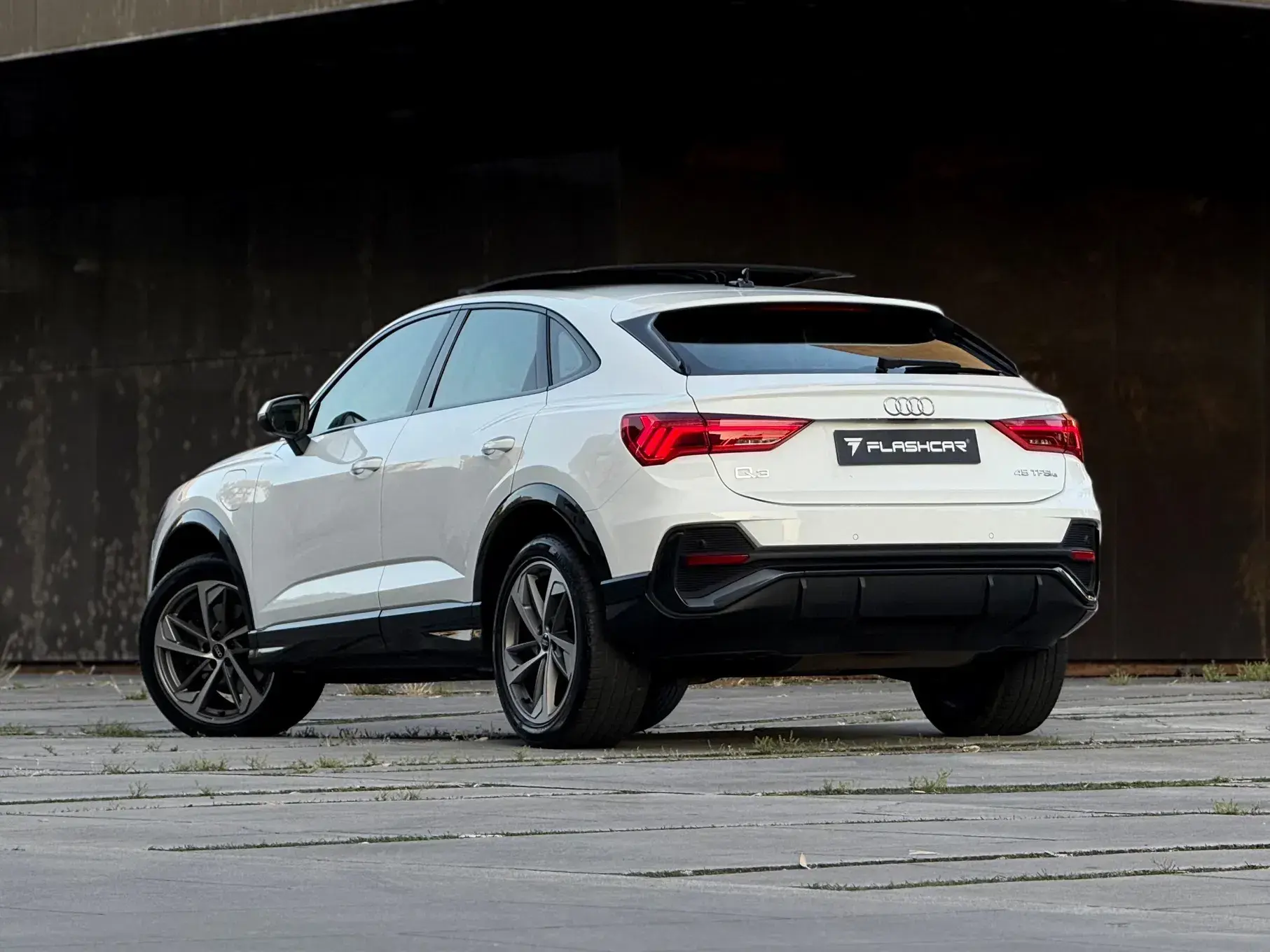 Audi Q3 Sportback 2