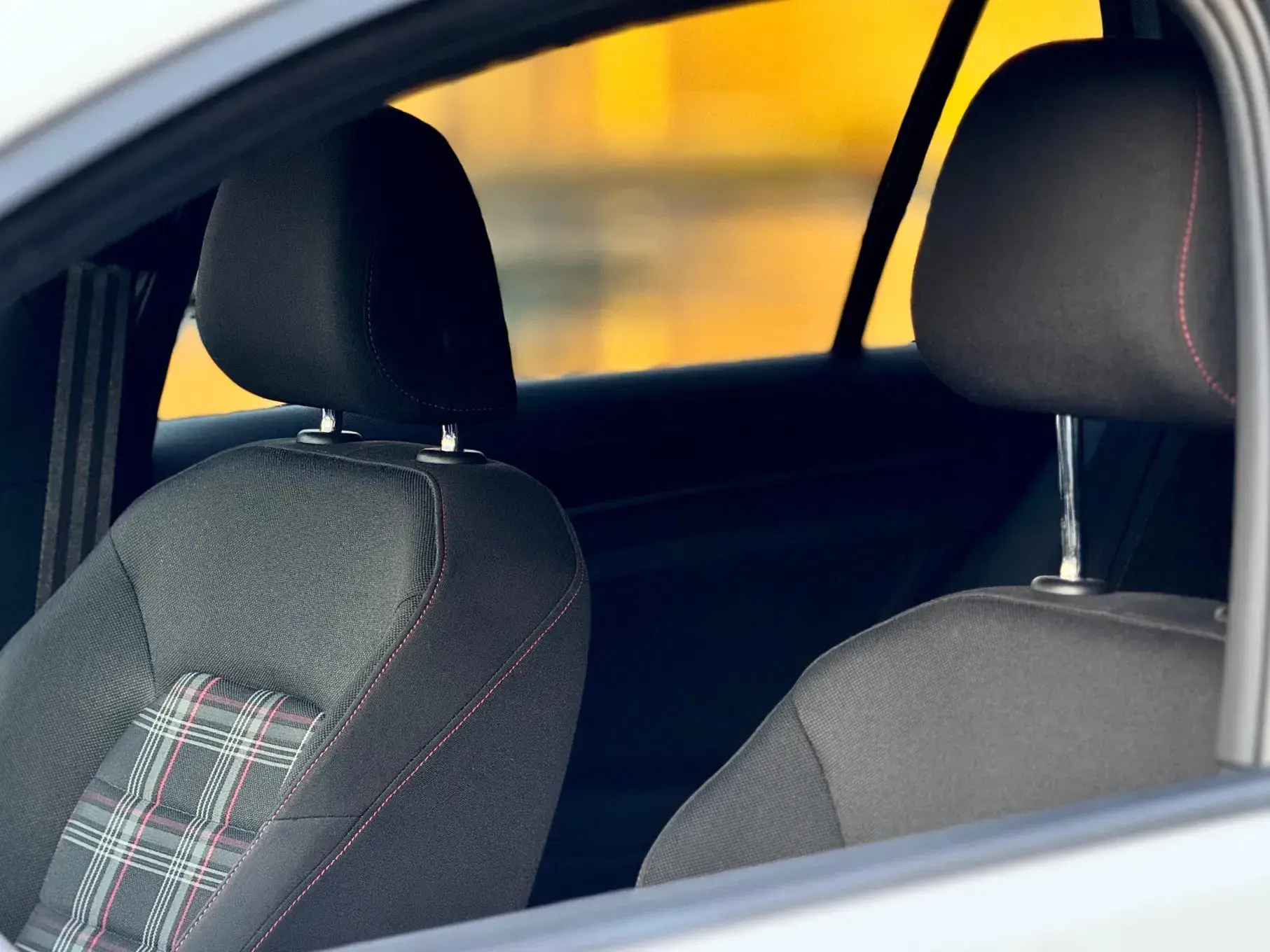 Volkswagen Golf 48