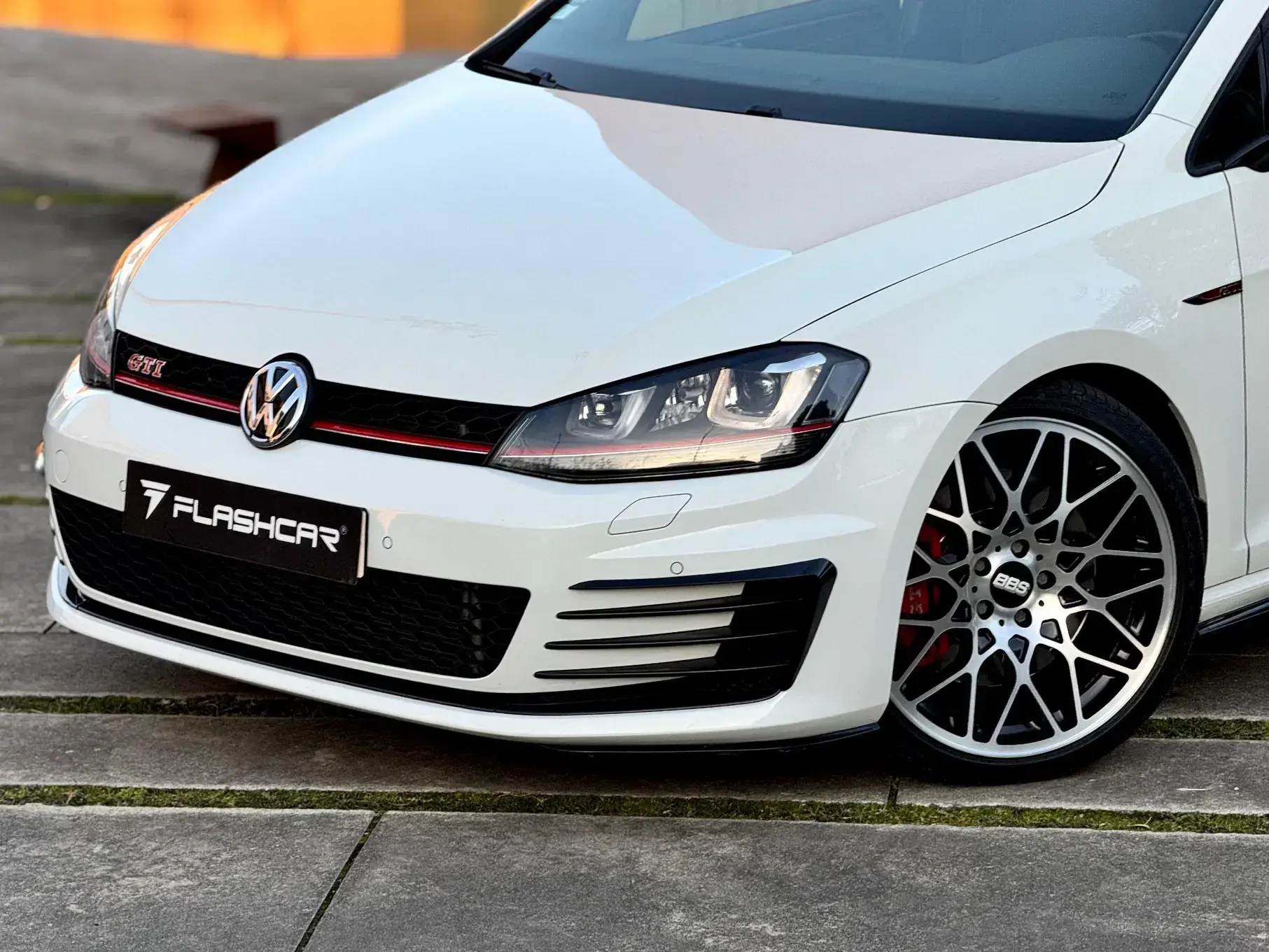 Volkswagen Golf 10