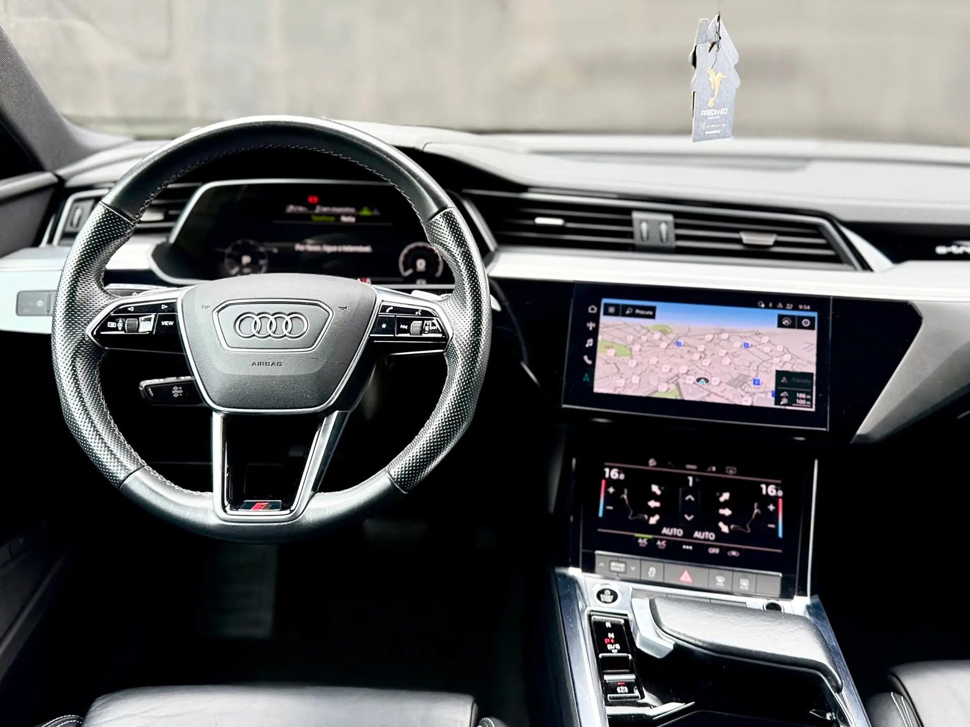 Audi e-tron Sportback 55 quattro S line 11