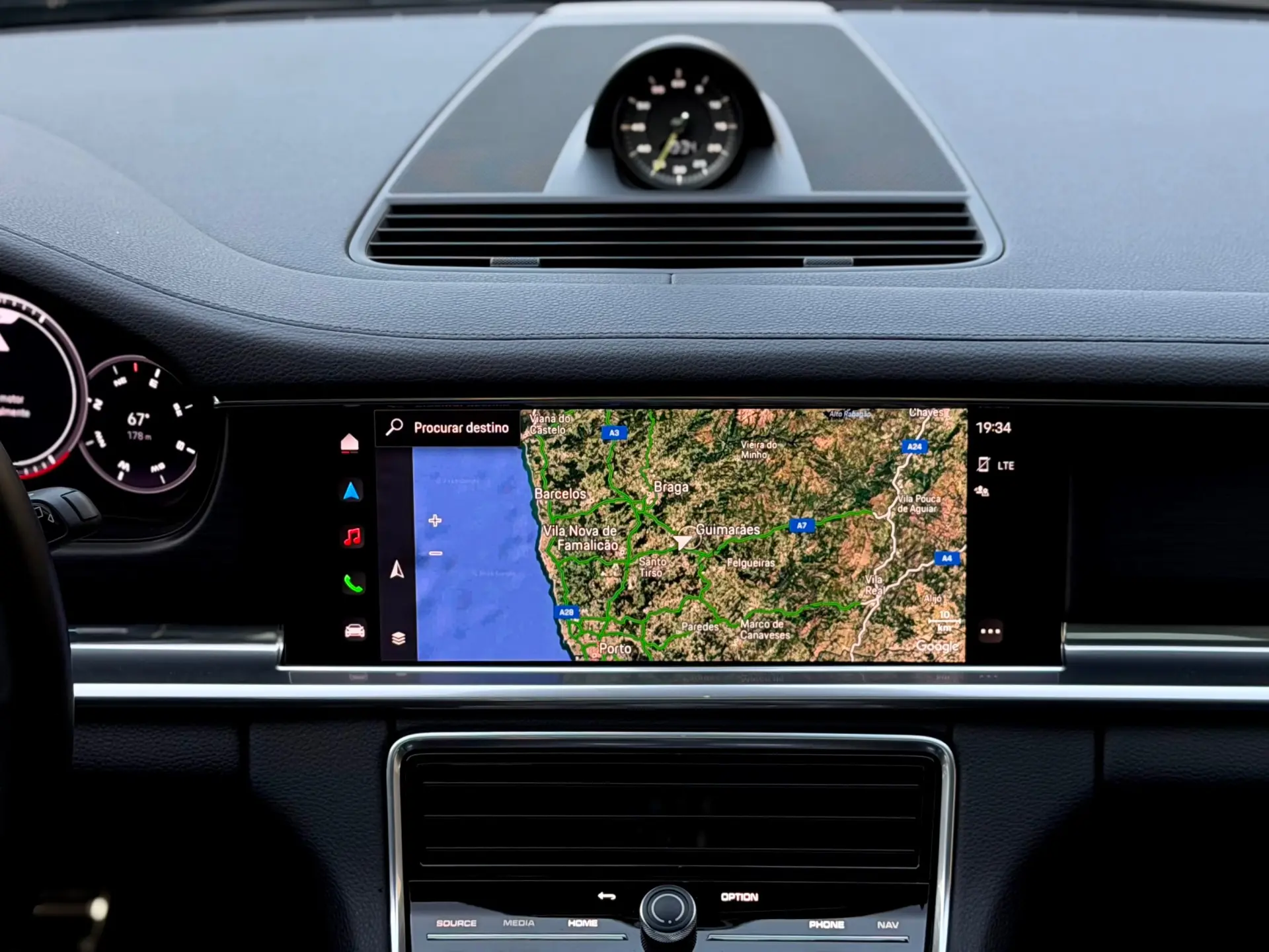 Porsche Panamera Sport Turismo 4 E-Hybrid Platinum Edition PDLS 8