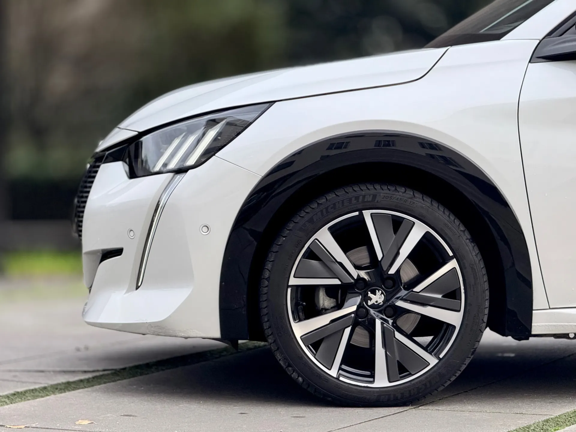 Peugeot 208 1.5 BlueHDi GT Pack 33