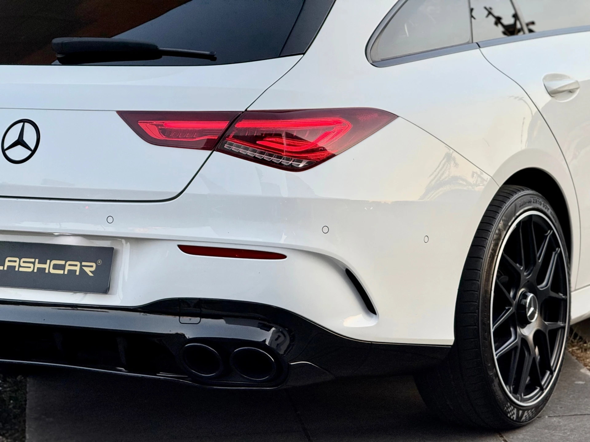 Mercedes-Benz CLA 200 AMG LOOK 35AMG 21