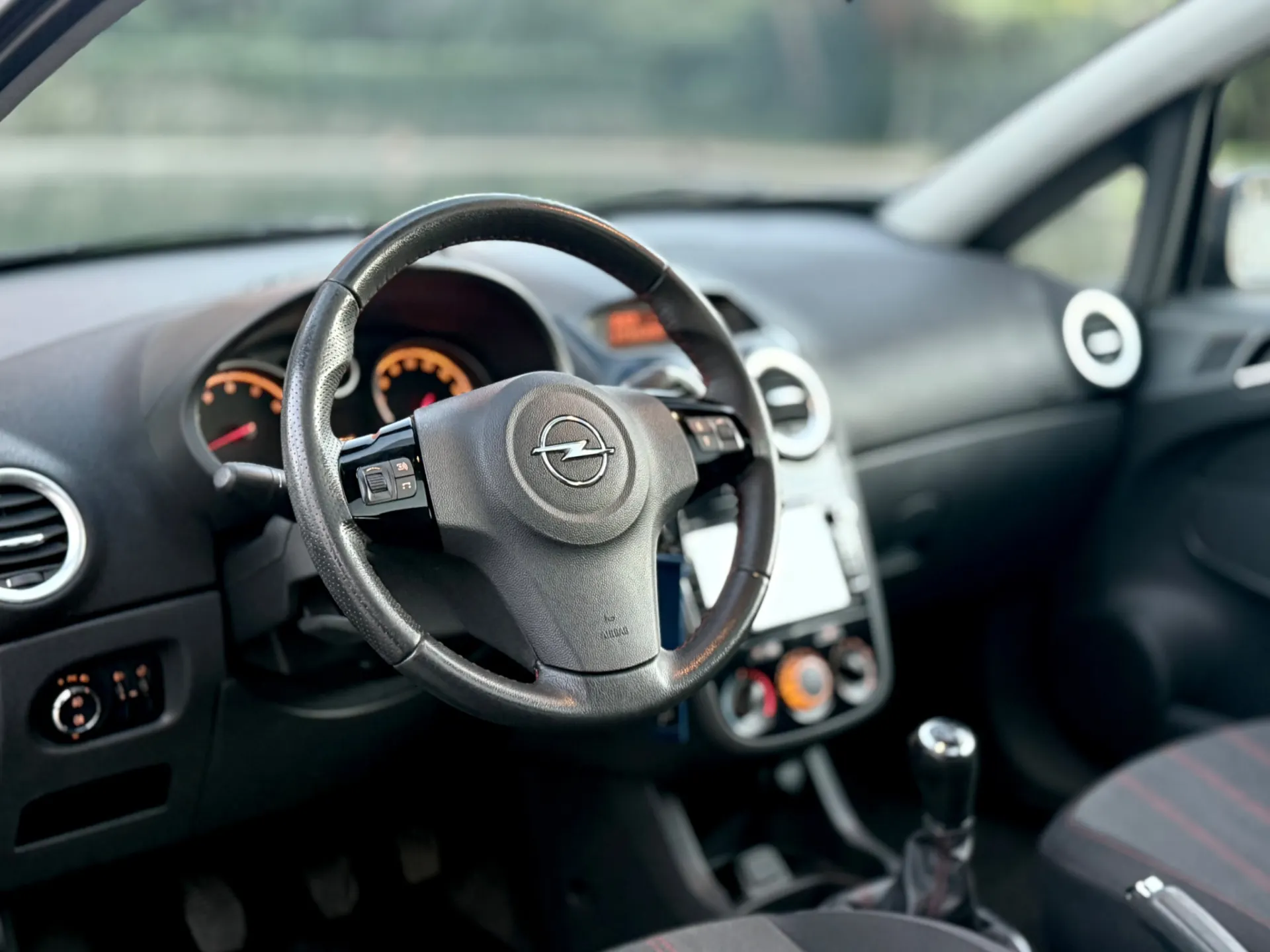 Opel Corsa 1.4 16V 16