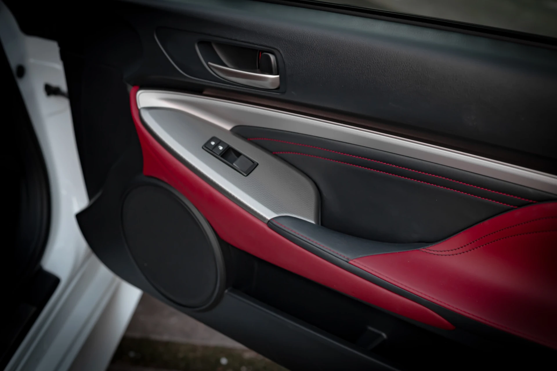 Lexus RC 300h F Sport 18