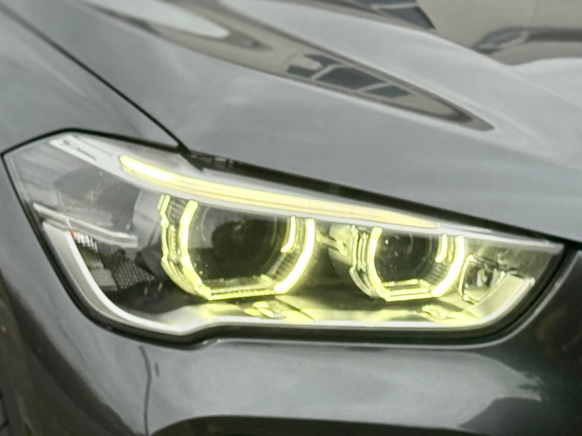 BMW X1 16 d sDrive xLine Auto 26