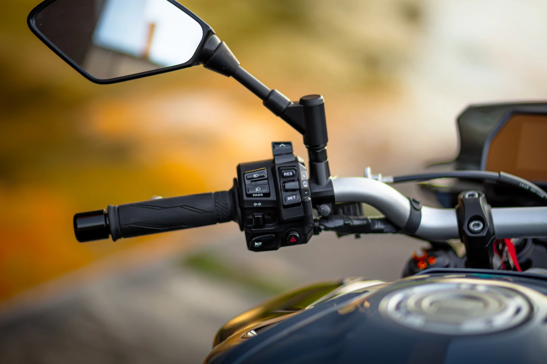 Yamaha MT-10 AKRAPOVIC 10