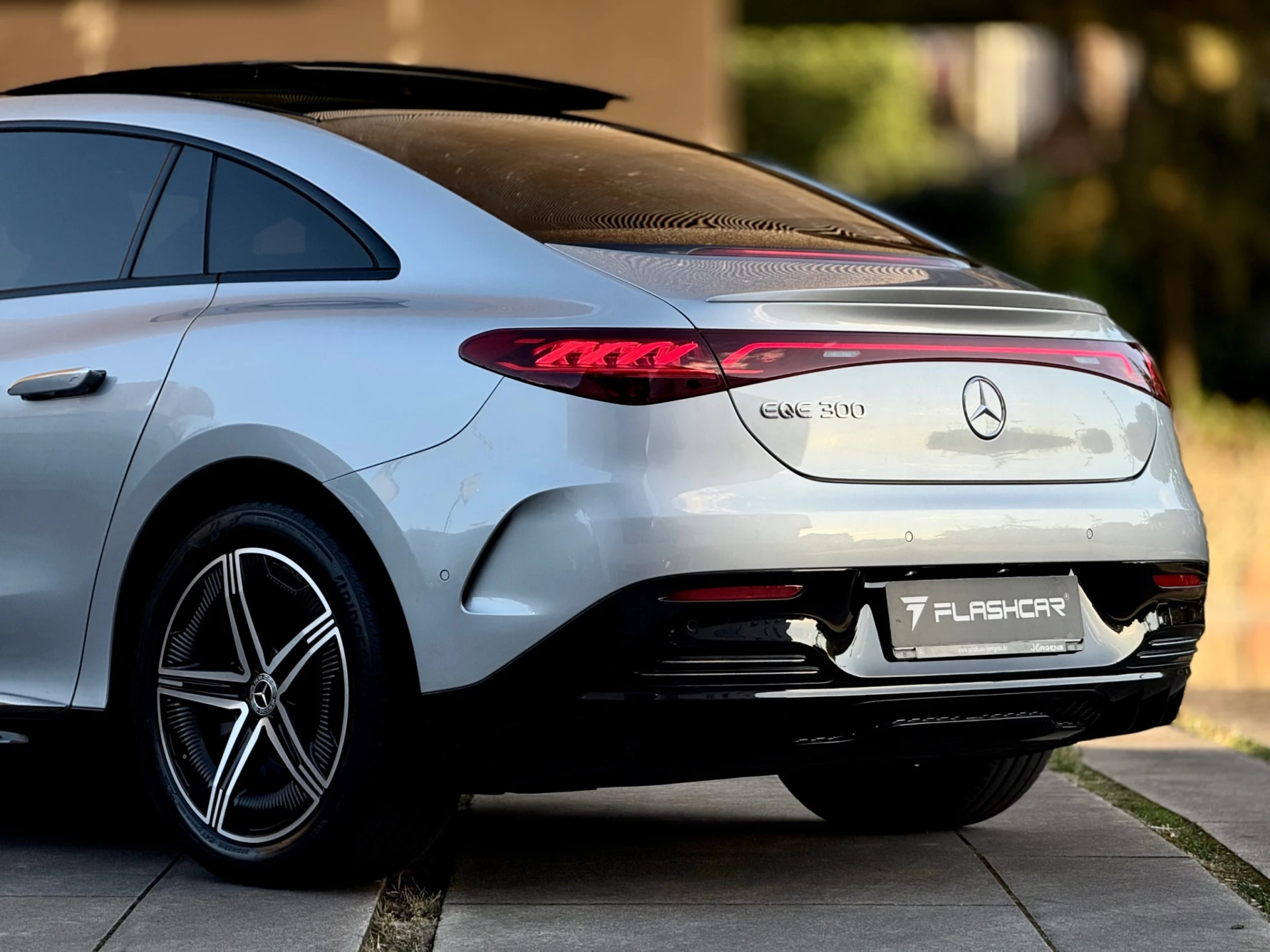 Mercedes-Benz EQE SUV 300 Edition 21