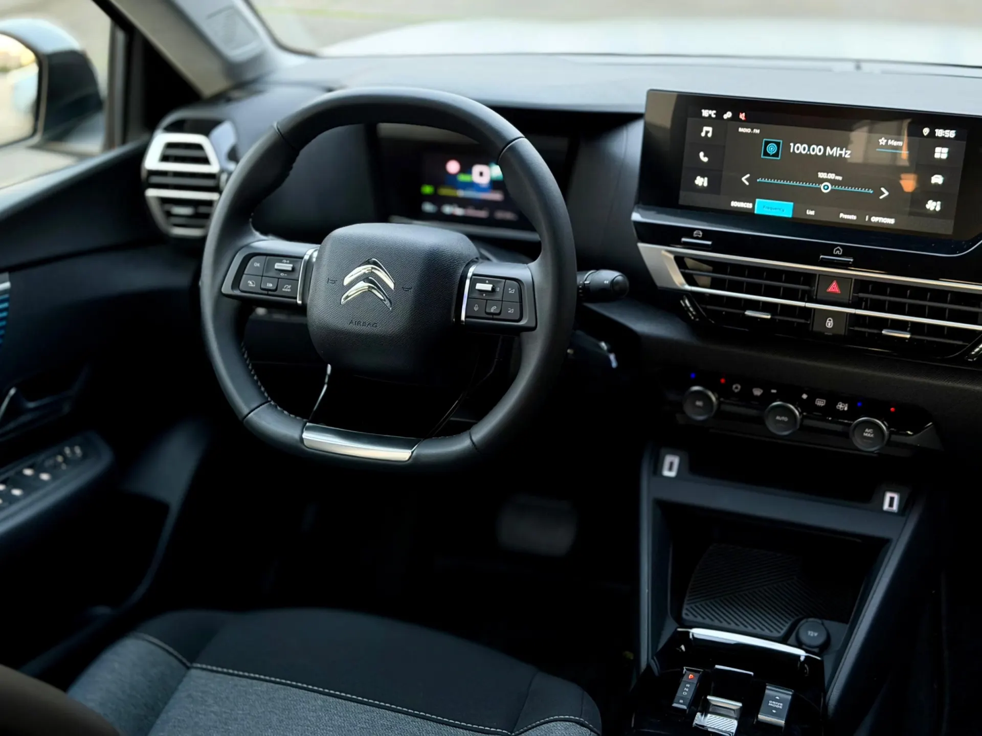 Citroën e-C4 50 kWh Feel Pack 2