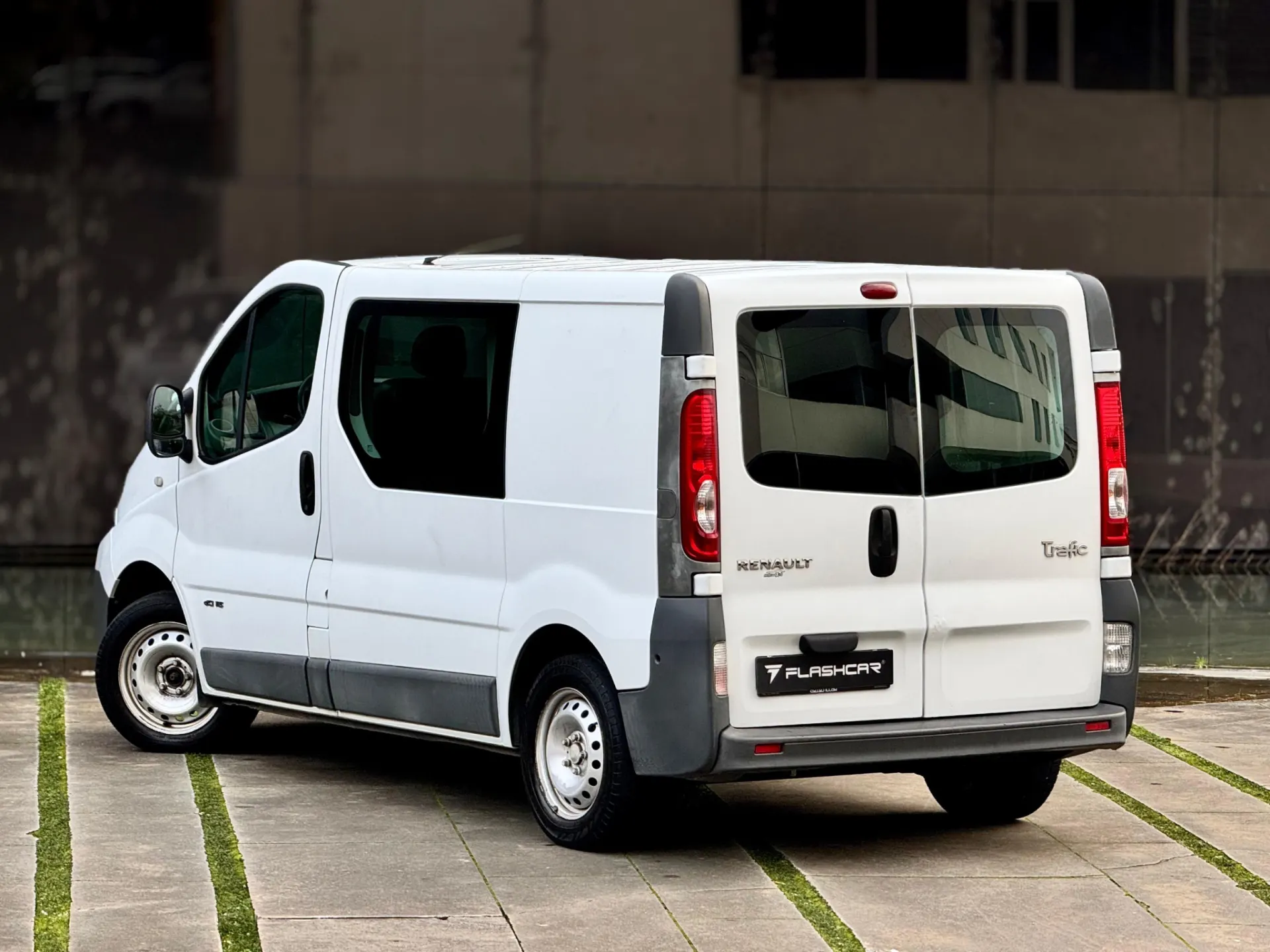 Renault Trafic 5