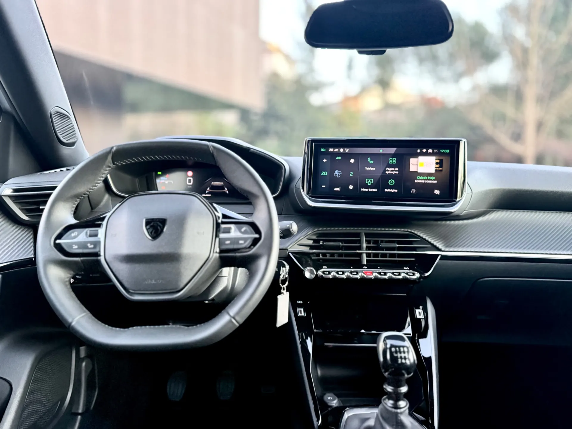 Peugeot 2008 1.2 PureTech Allure Pack 8