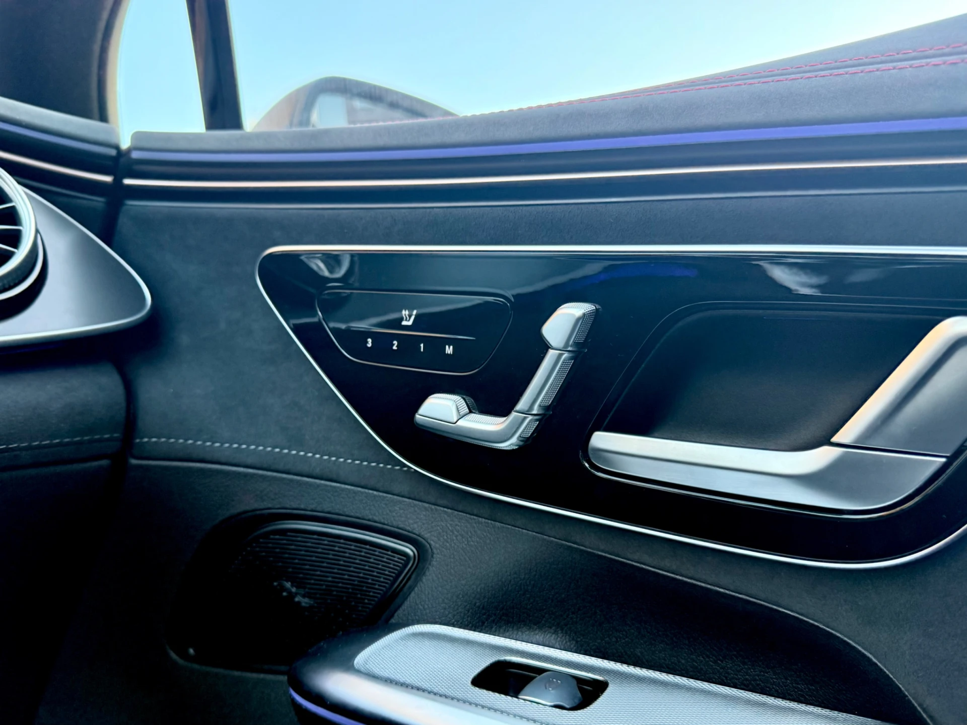 Mercedes-Benz EQE SUV 300 Edition 32