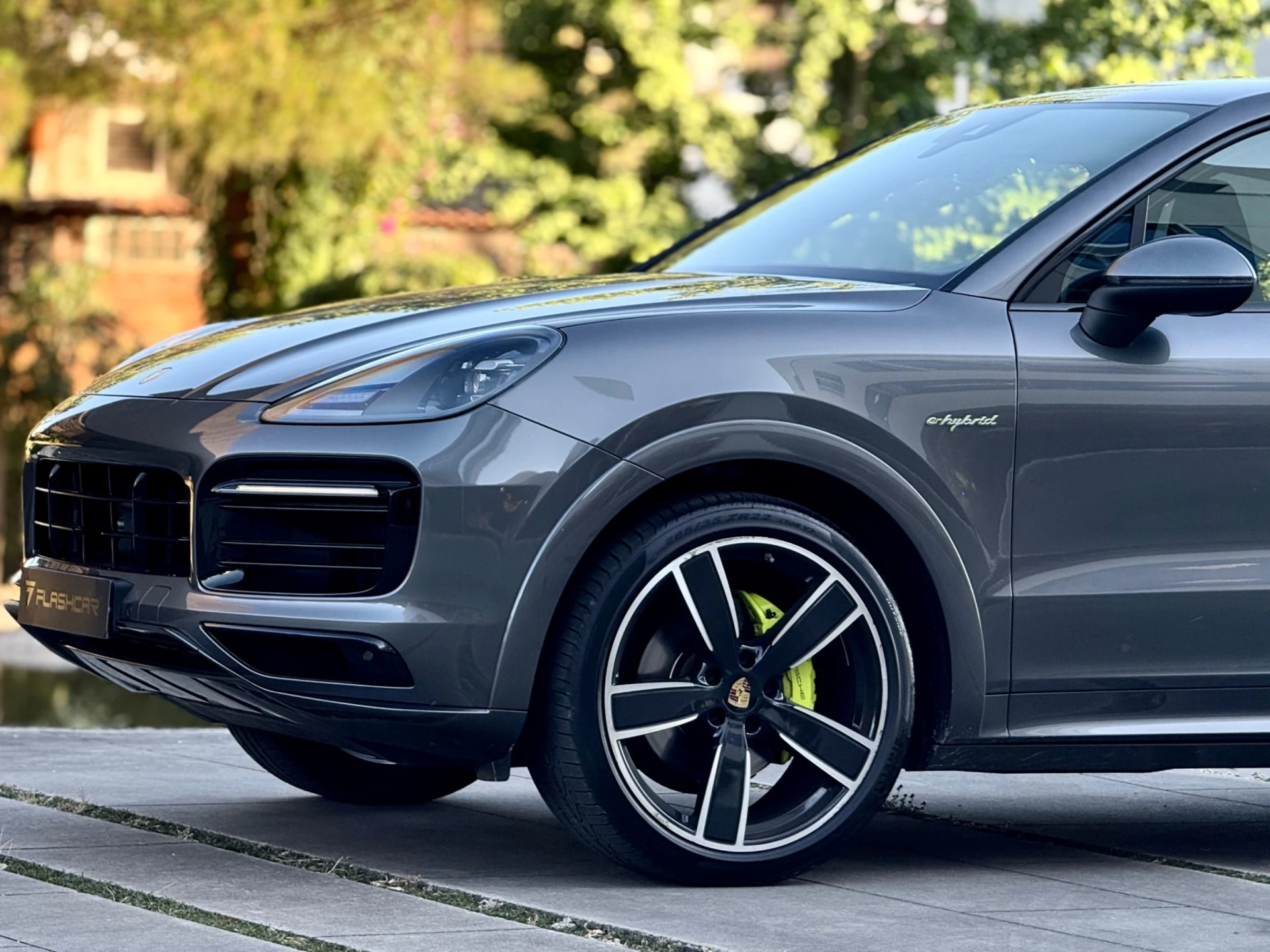 Porsche Cayenne Coupé E-Hybrid Platinum Edition 9