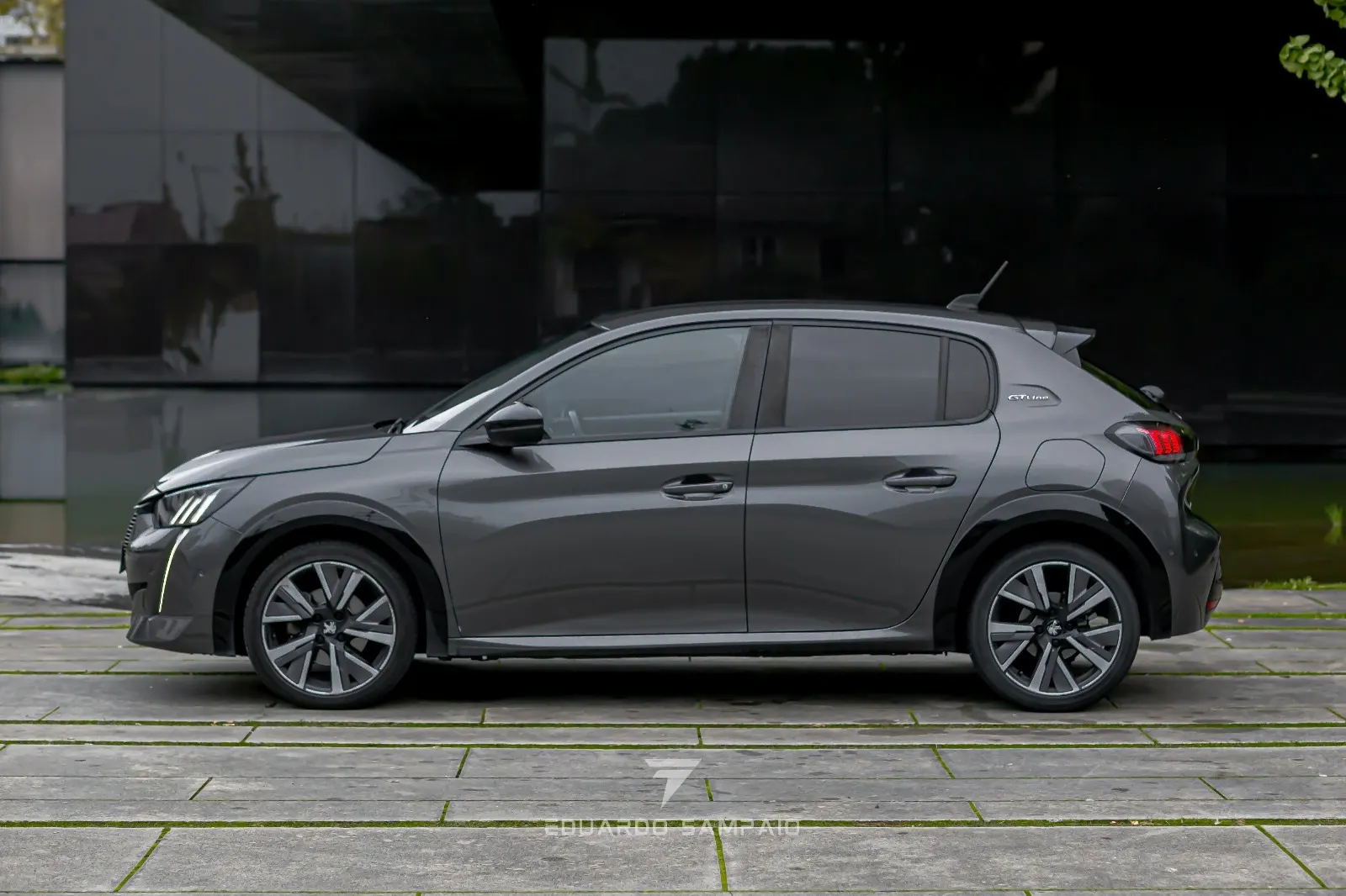 Peugeot 208 1.2 PureTech GT Line 22