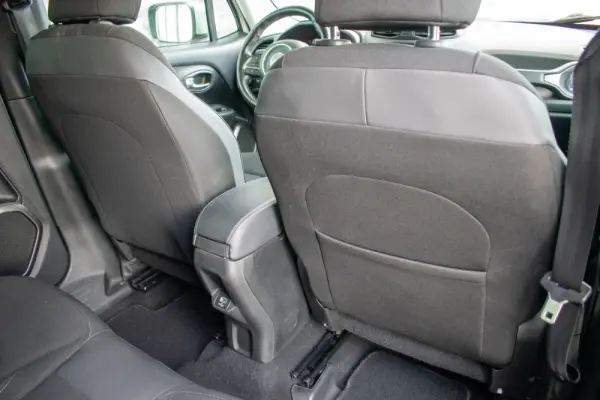 Jeep Renegade 1.6 MJD Limited 44