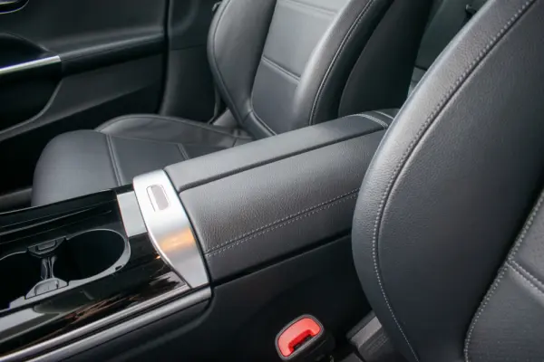 Mercedes-Benz C 220 d Avantgarde Station 9 G-Tronic 31