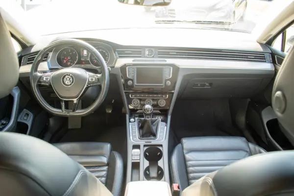 Volkswagen Passat Variant 2.0 TDi Highline 20