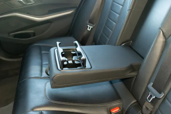 BMW 320 d Auto 2.0 18
