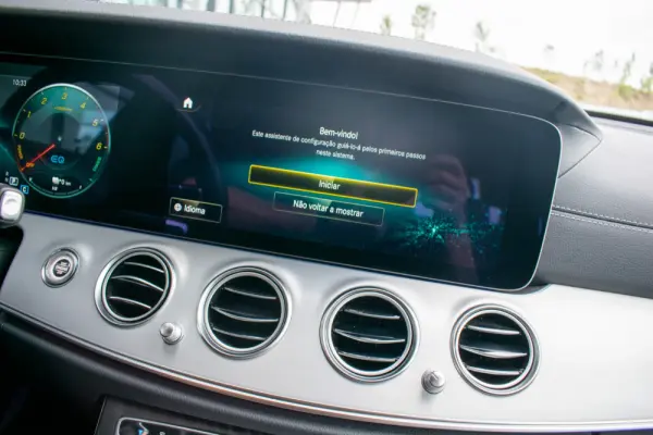 Mercedes-Benz E 300 de AMG Line 32
