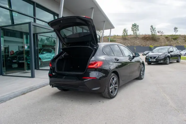 BMW 116 d Line Sport Auto 48