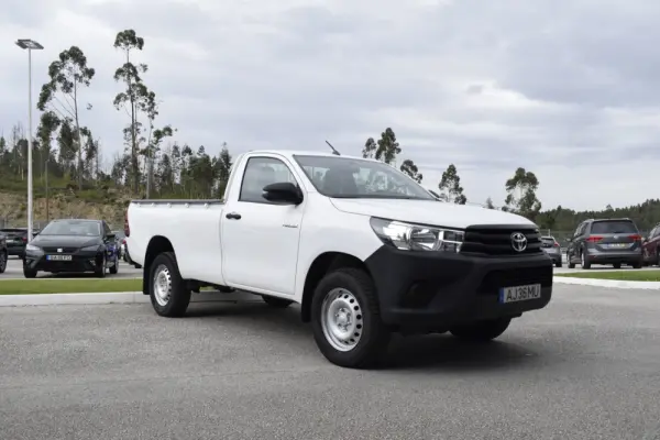 Toyota Hilux 2.4 D-4D 4WD 1