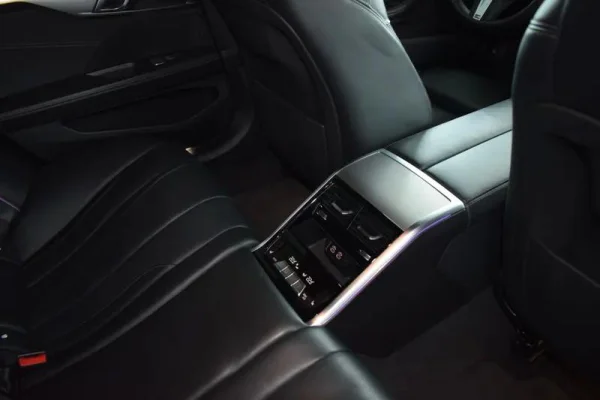 BMW 840 Gran Coupé i Pack M 53