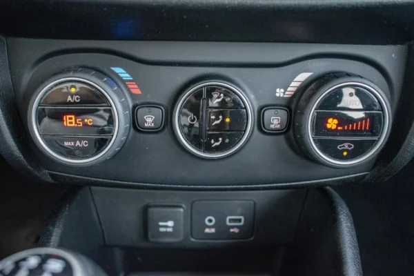 Fiat Tipo 1.3 M-Jet Lounge 30