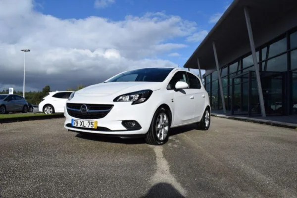 Opel Corsa 1.2 120 Anos 4