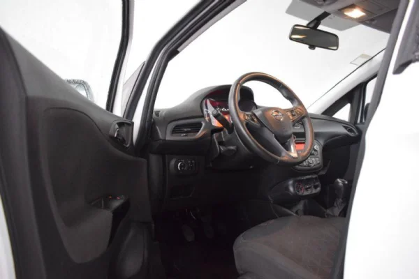 Opel Corsa 1.2 120 Anos 14