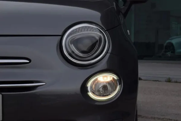Fiat 500 1.0 Hybrid Lounge 4