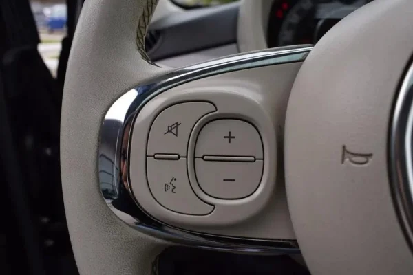 Fiat 500 1.0 Hybrid Lounge 17