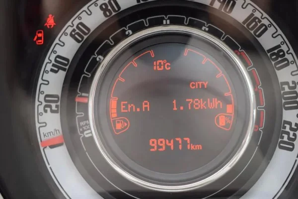 Fiat 500 1.0 Hybrid Lounge 19