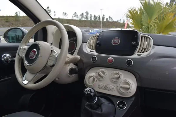 Fiat 500 1.0 Hybrid Lounge 32