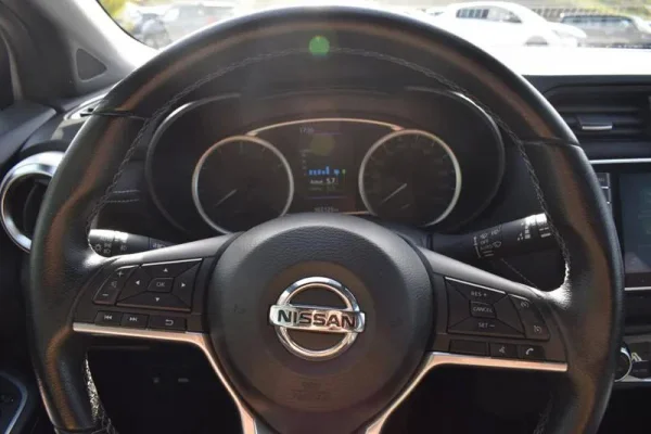 Nissan Micra 1.0 IG-T N-Sport 14