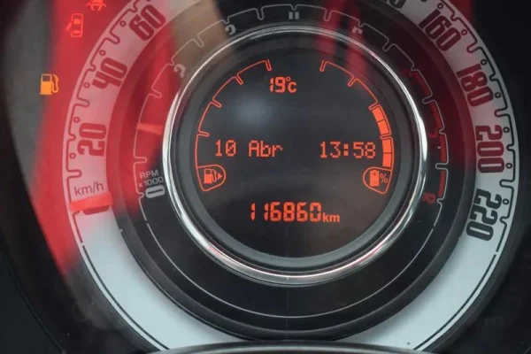 Fiat 500 1.0 Hybrid Connect 18