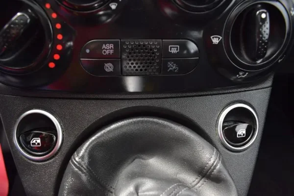 Fiat 500 1.0 Hybrid Connect 25