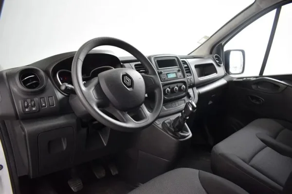 Renault Trafic 2.0 dCi L1H1 (C/ Frio) 16