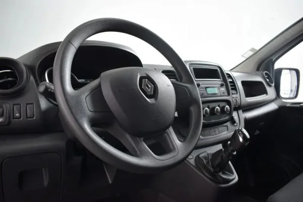 Renault Trafic 2.0 dCi L1H1 (C/ Frio) 19