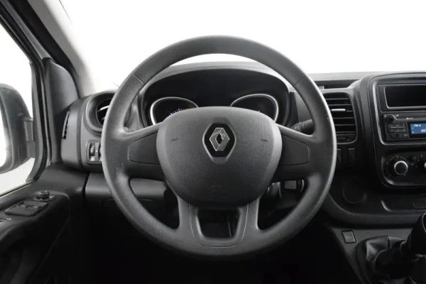 Renault Trafic 2.0 dCi L1H1 (C/ Frio) 28