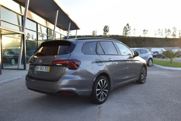 Fiat Tipo Station Wagon 1.3 M-Jet Lounge 7