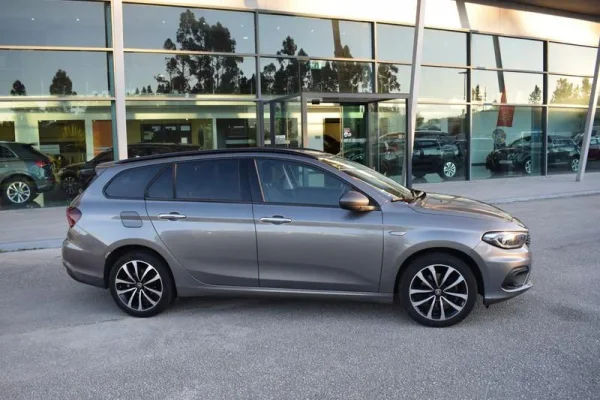 Fiat Tipo Station Wagon 1.3 M-Jet Lounge 8