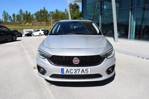 Fiat Tipo 1.3 M-Jet Street 2