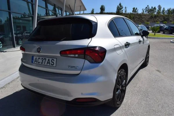 Fiat Tipo 1.3 M-Jet Street 12