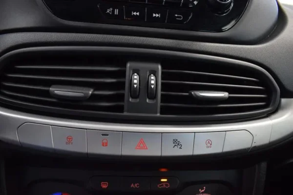 Fiat Tipo 1.3 M-Jet Street 22