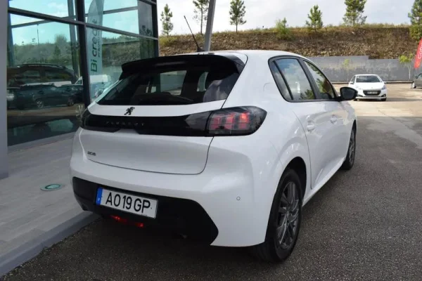 Peugeot 208 1.5 BlueHDi Active 12