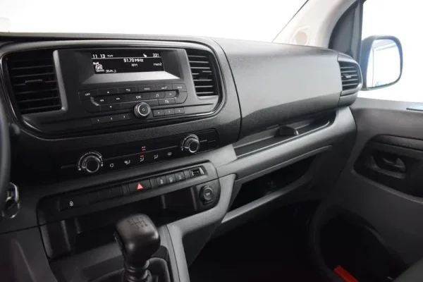 Opel Vivaro 1.5 CDTi L2H1 Essentia 31