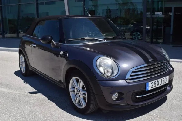MINI 3 Portas Cooper D 40