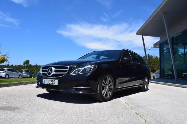 Mercedes-Benz E 300 Bluetec Hybrid Avantgarde 4